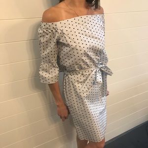 NEW with tags, Banana Republic off shoulder dress